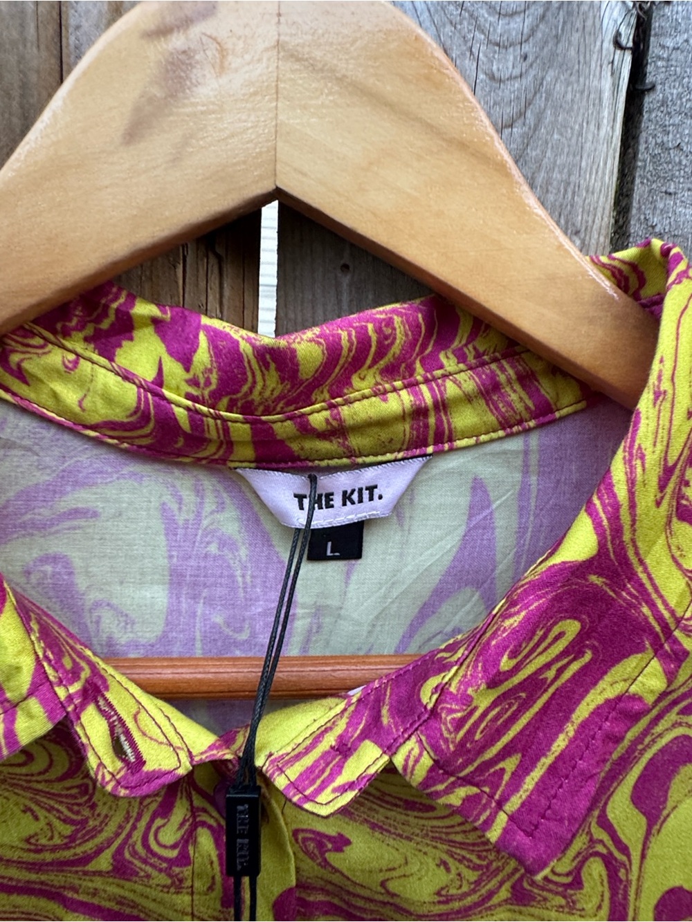 The kit swirled printed blouse NWT - Picture 3 of 7